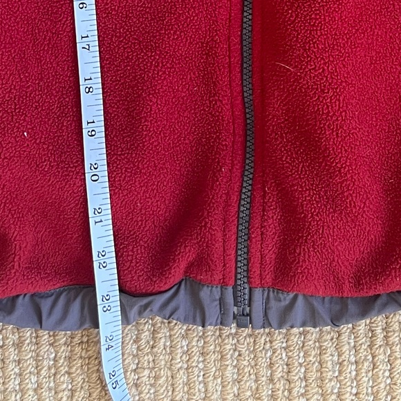 The North Face Boys Denali Full Zip Fleece Jacket in Red Gray Fleece Size Large - Picture 13 of 13